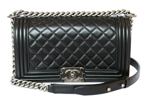 chanel crossbody boy bag